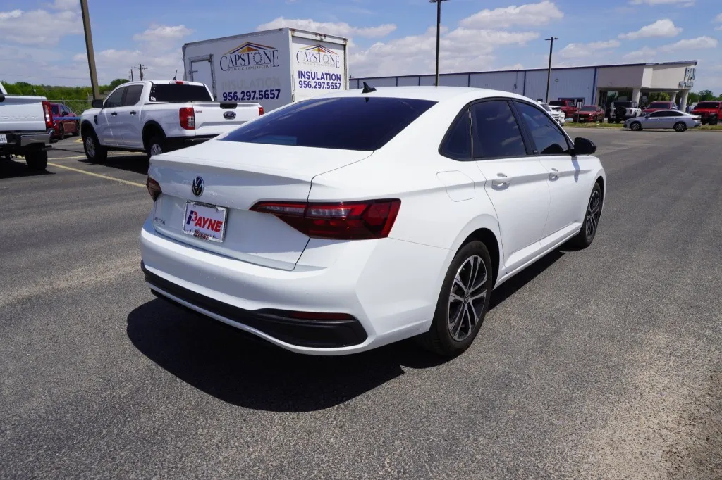 2024 Volkswagen Jetta Sport
