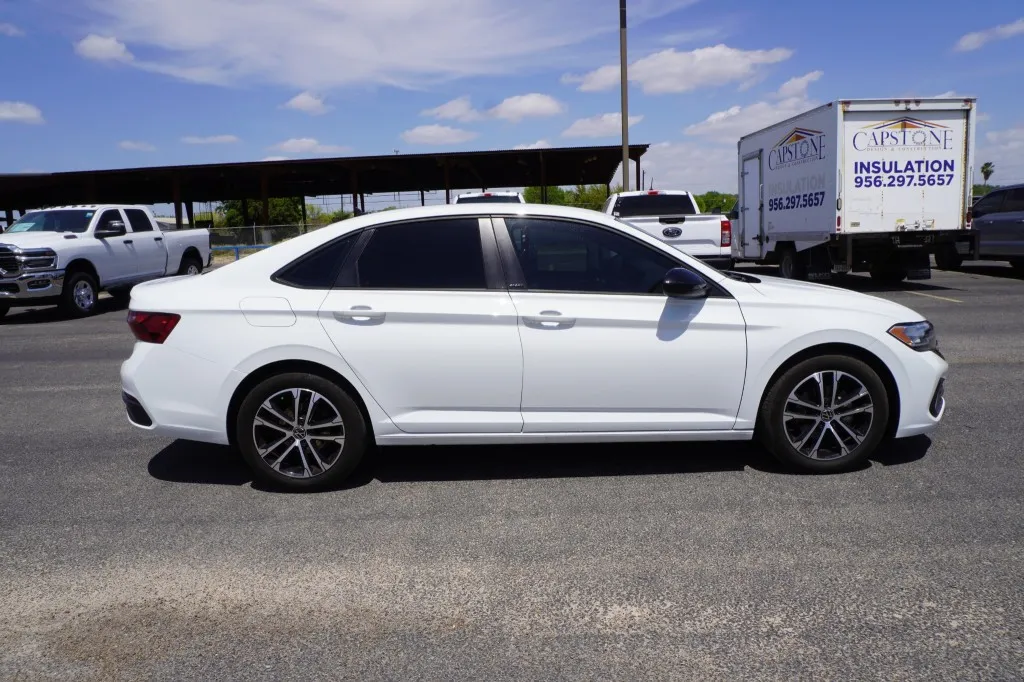 2024 Volkswagen Jetta Sport