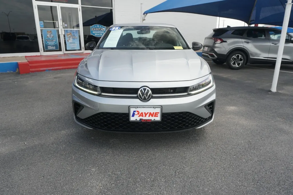 2025 Volkswagen Jetta Sport