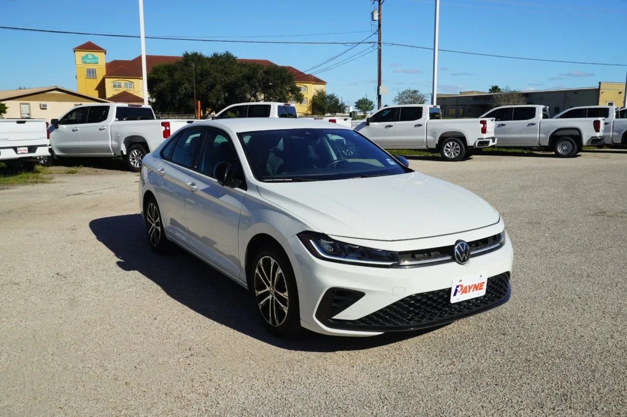 2025 Volkswagen Jetta Sport
