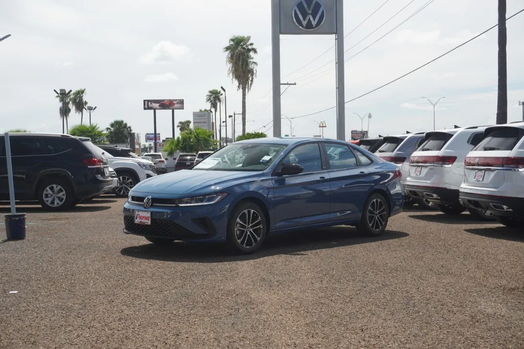 2025 Volkswagen Jetta Sport