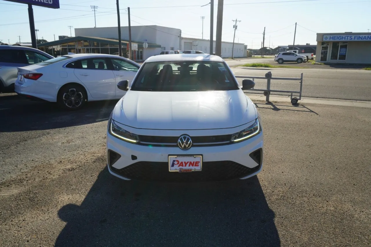 2025 Volkswagen Jetta Sport