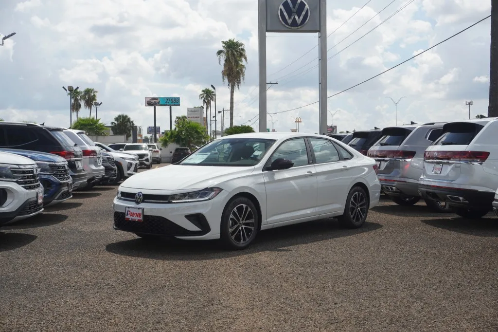 2025 Volkswagen Jetta Sport