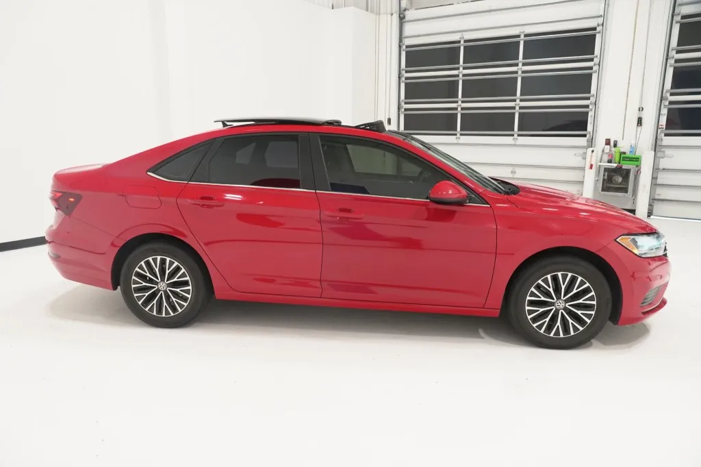 2020 Volkswagen Jetta R-Line