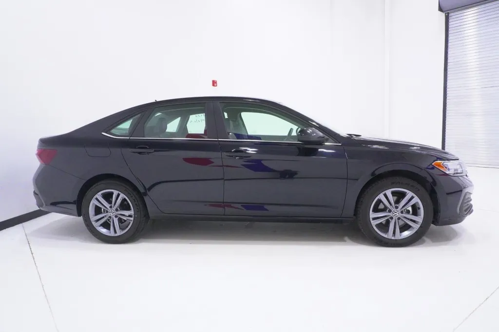 2024 Volkswagen Jetta SE