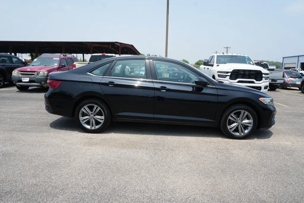 2024 Volkswagen Jetta SE