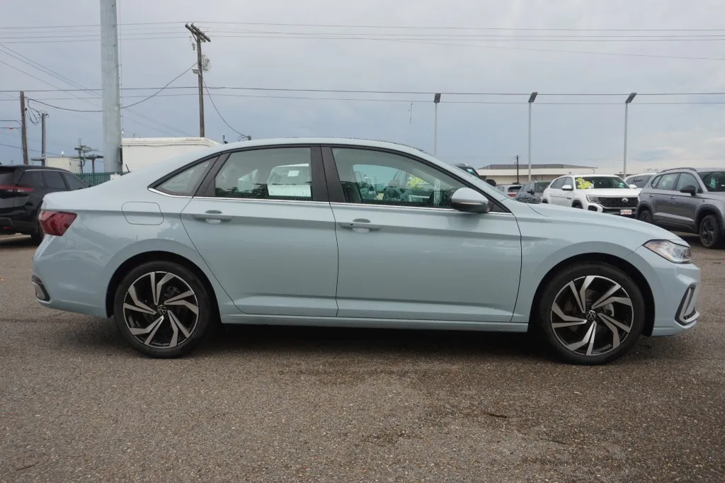 2026 Volkswagen Jetta SEL