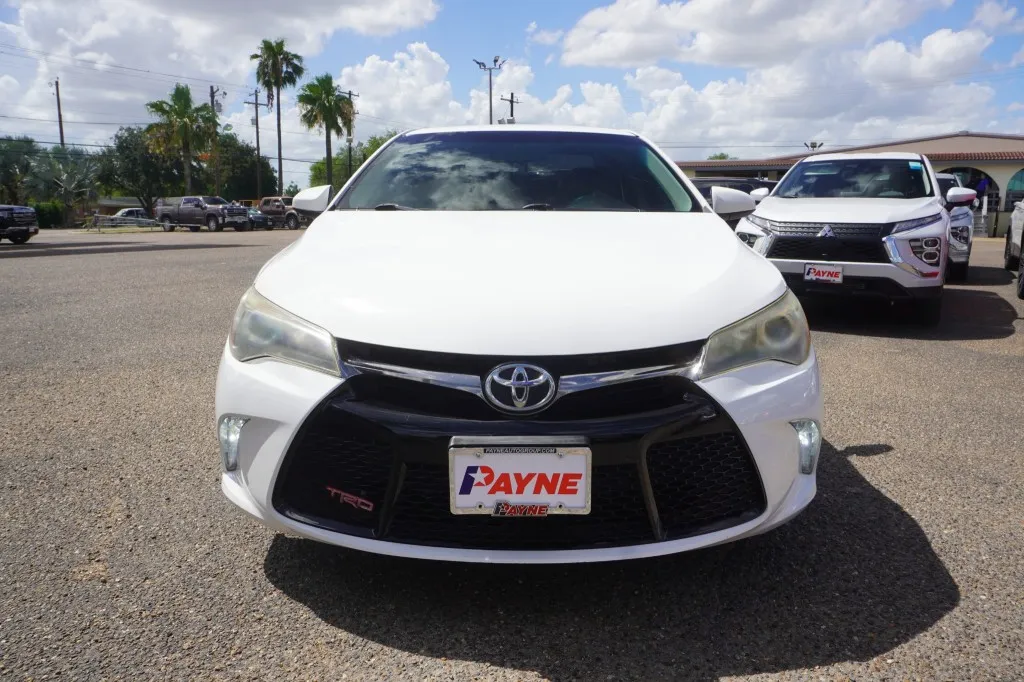 2017 Toyota Camry SE