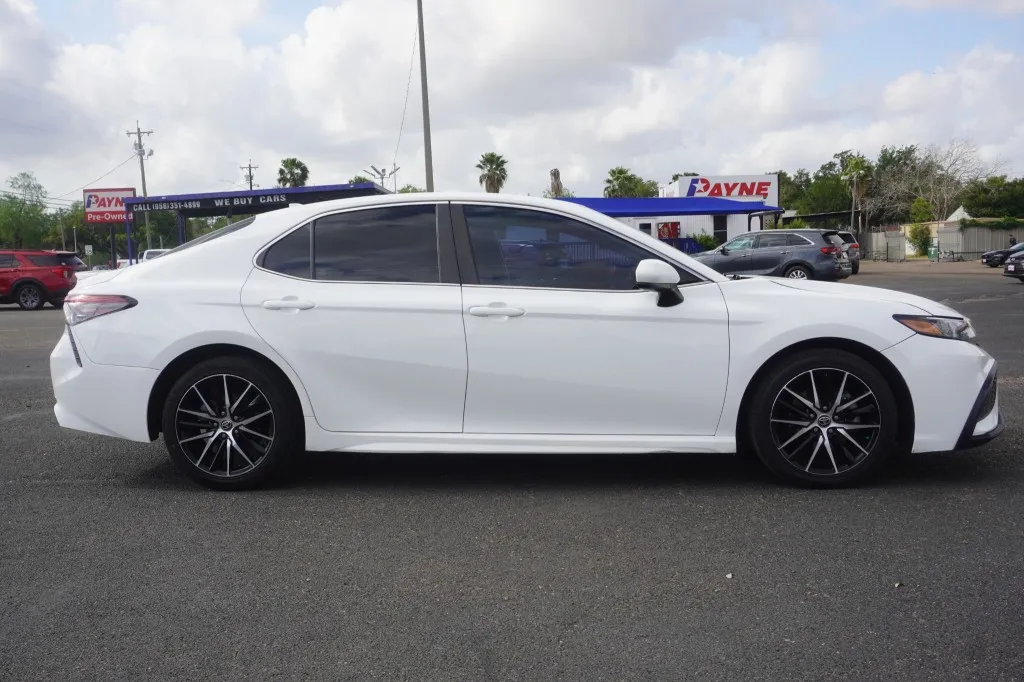 2021 Toyota Camry SE Nightshade