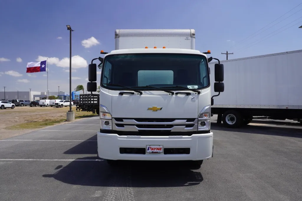 2026 Chevrolet 6500 XD LCF Diesel 