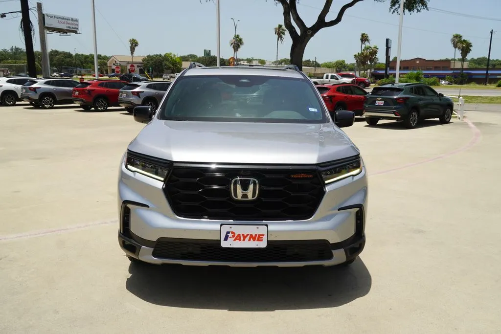 2025 Honda Pilot TrailSport