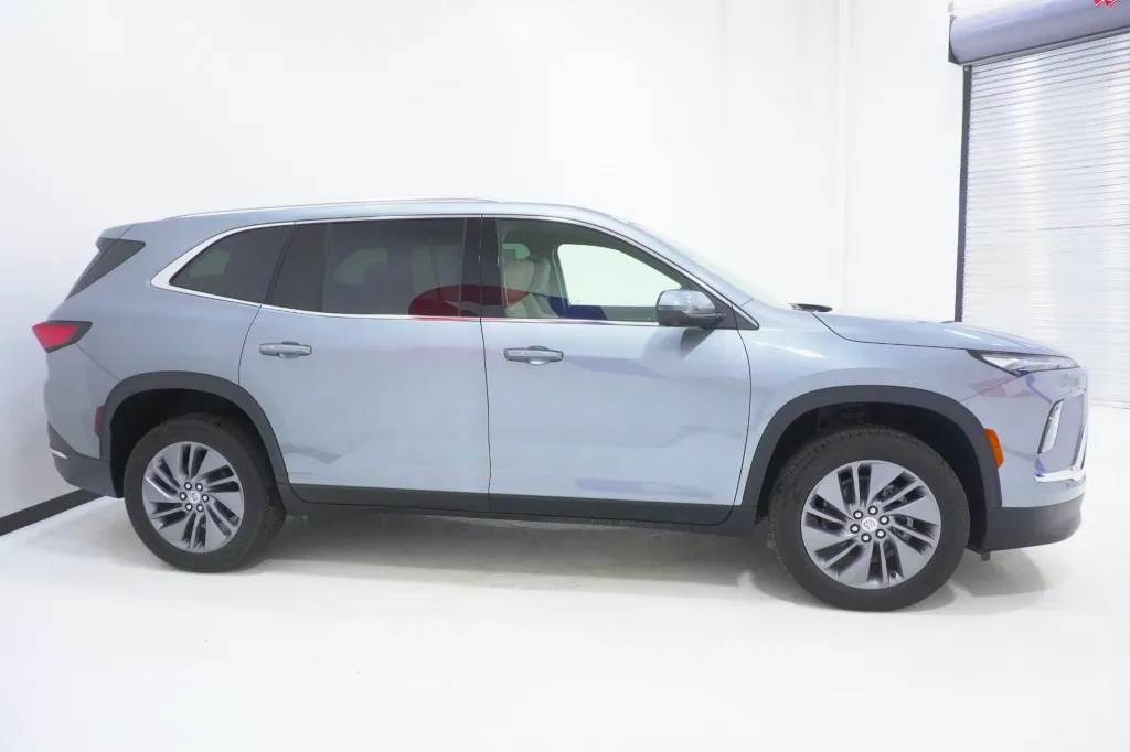 2027 Buick Enclave Preferred