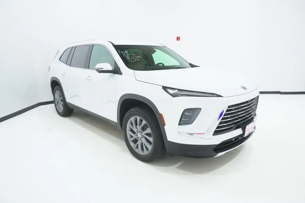 2025 Buick Enclave Preferred