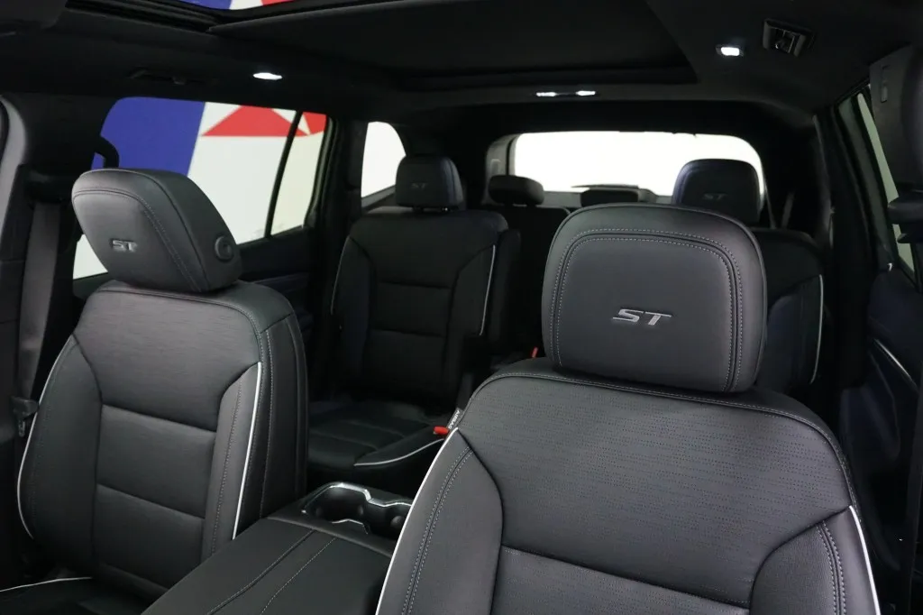 2026 Buick Enclave Sport Touring's photo