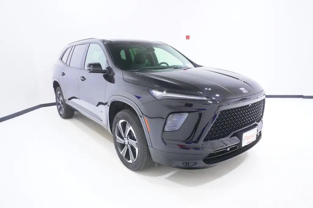2026 Buick Enclave Sport Touring - Photo 3