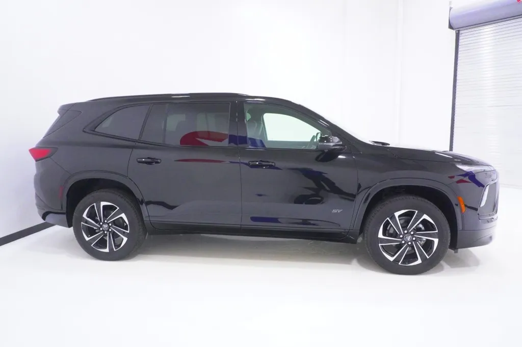 2026 Buick Enclave Sport Touring - Photo 4
