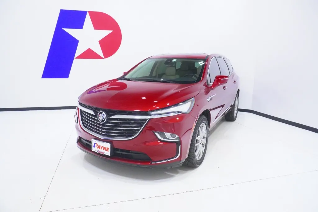 2022 Buick Enclave Essence