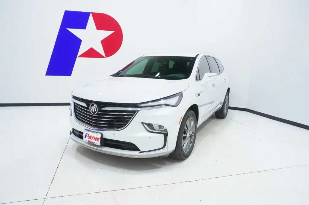 2022 Buick Enclave Essence