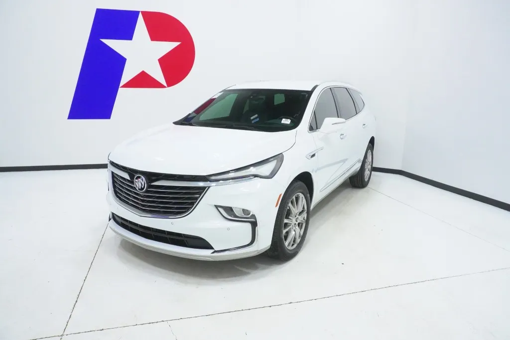 2022 Buick Enclave Premium's photo