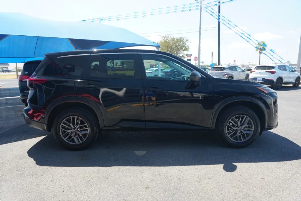 2024 Nissan Rogue S 2024 Nissan Rogue S