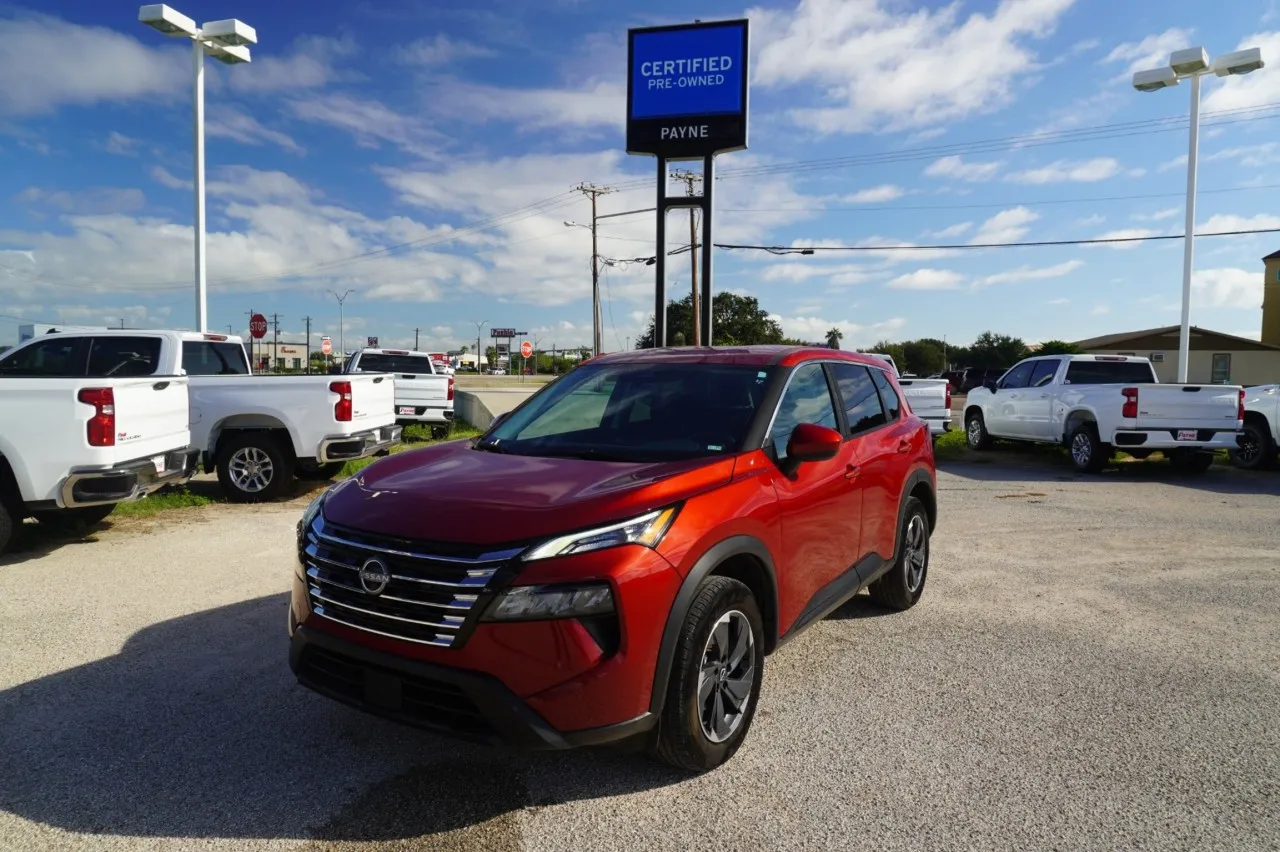 2025 Nissan Rogue SV