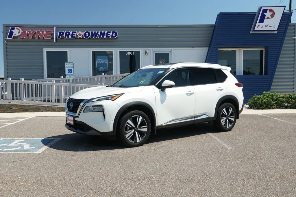 2023 Nissan Rogue SL