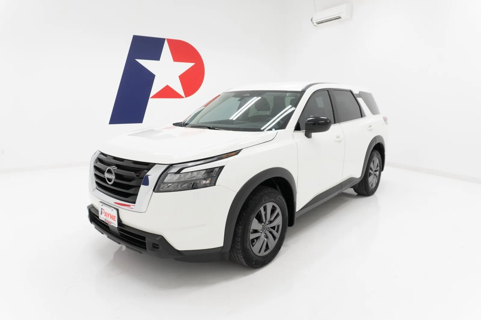 2025 Nissan Pathfinder S