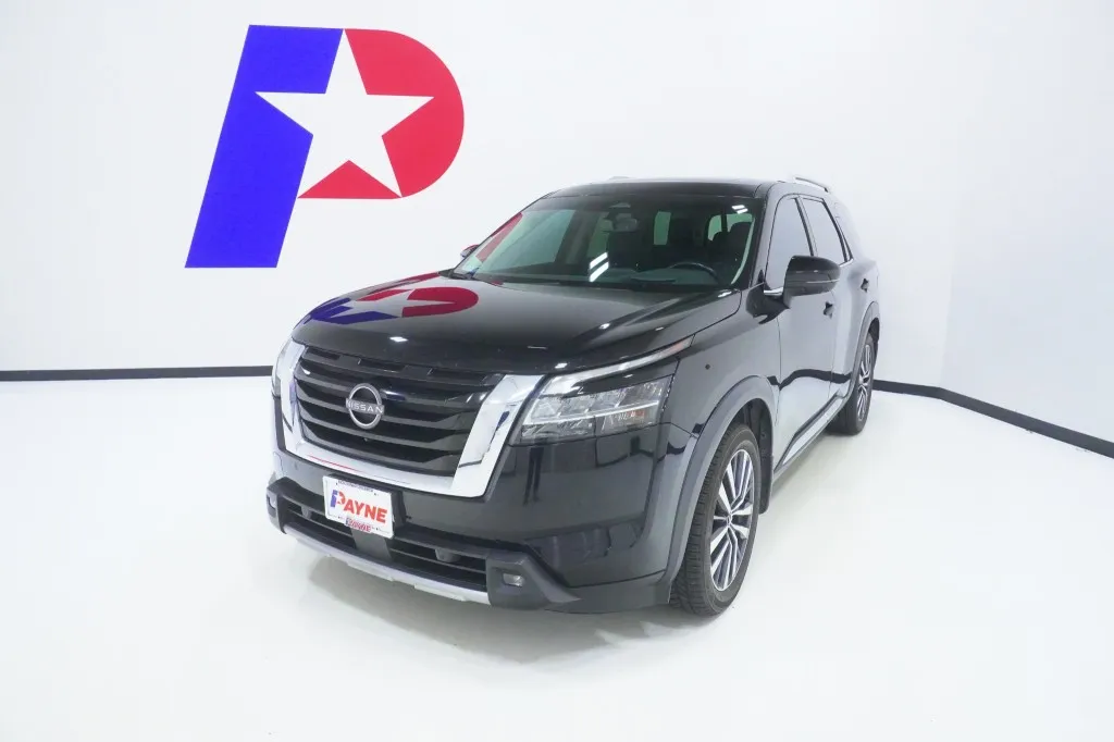 2022 Nissan Pathfinder Platinum