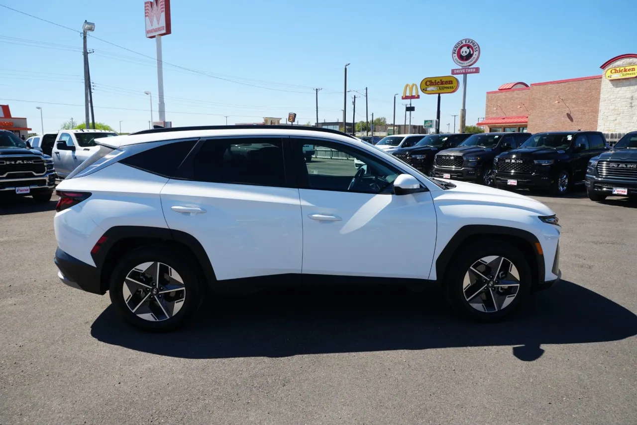 2025 Hyundai Tucson SEL