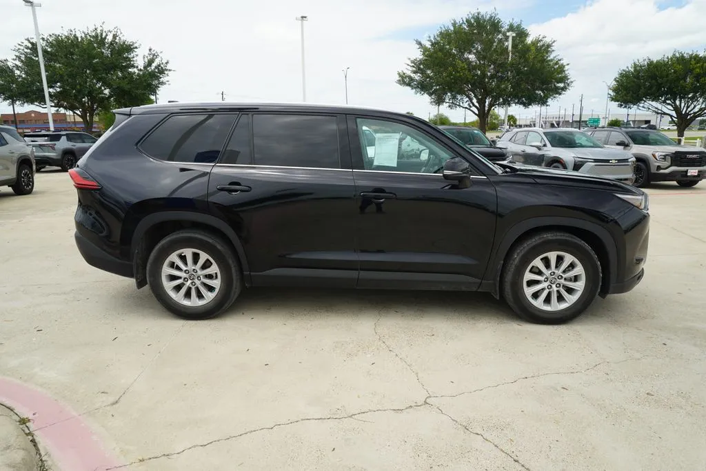 2024 Toyota Grand Highlander XLE