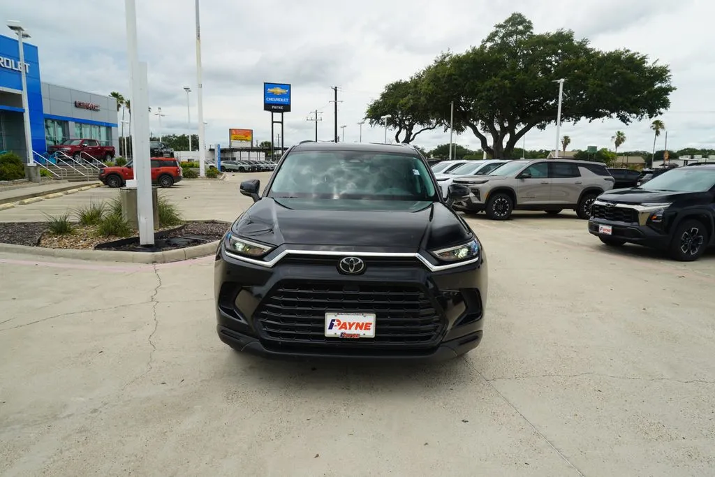 2024 Toyota Grand Highlander XLE