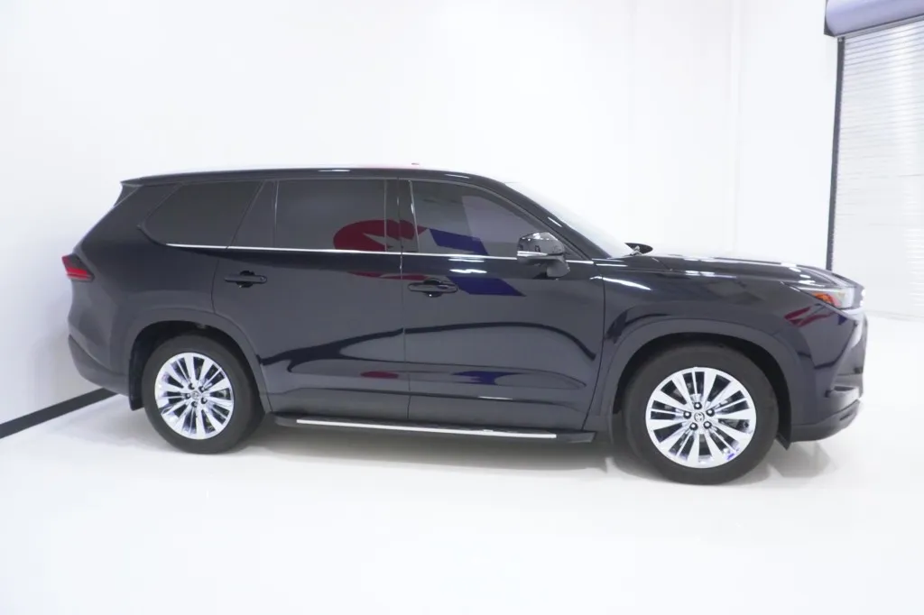 2025 Toyota Grand Highlander Platinum