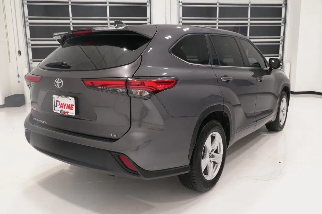 2023 Toyota Highlander XLE