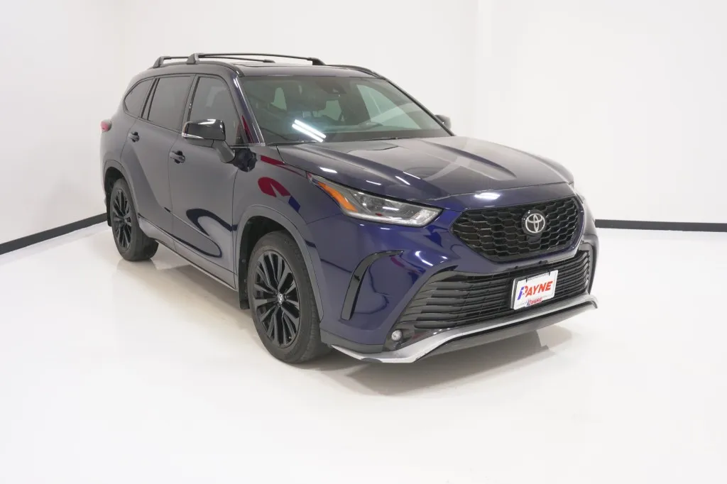2023 Toyota Highlander XSE
