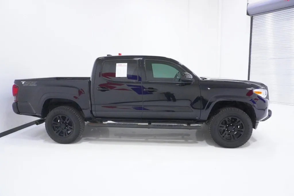 2018 Toyota Tacoma SR