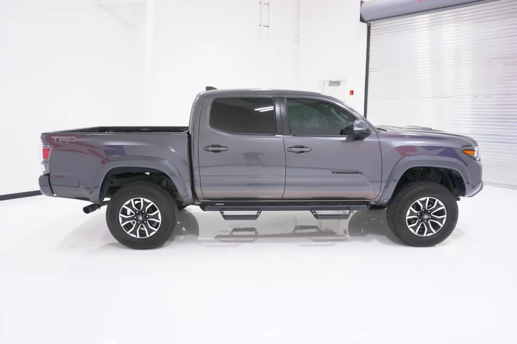 2021 Toyota Tacoma 2WD SR5