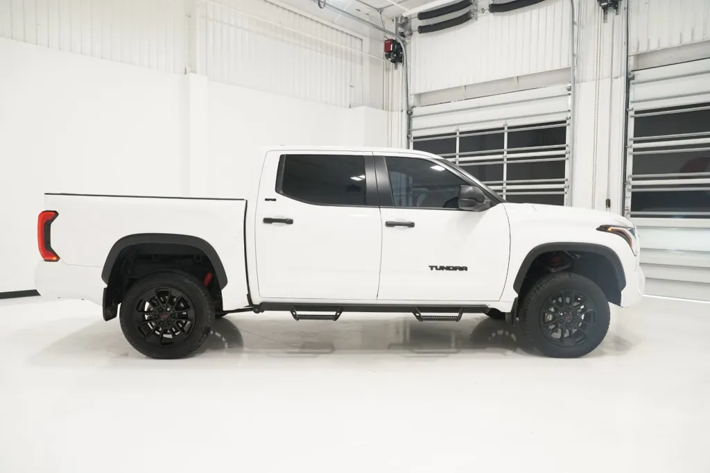 2024 Toyota Tundra 4WD SR5