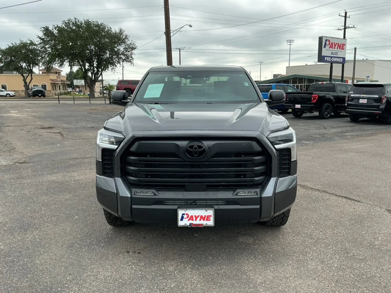 2025 Toyota Tundra 4WD SR