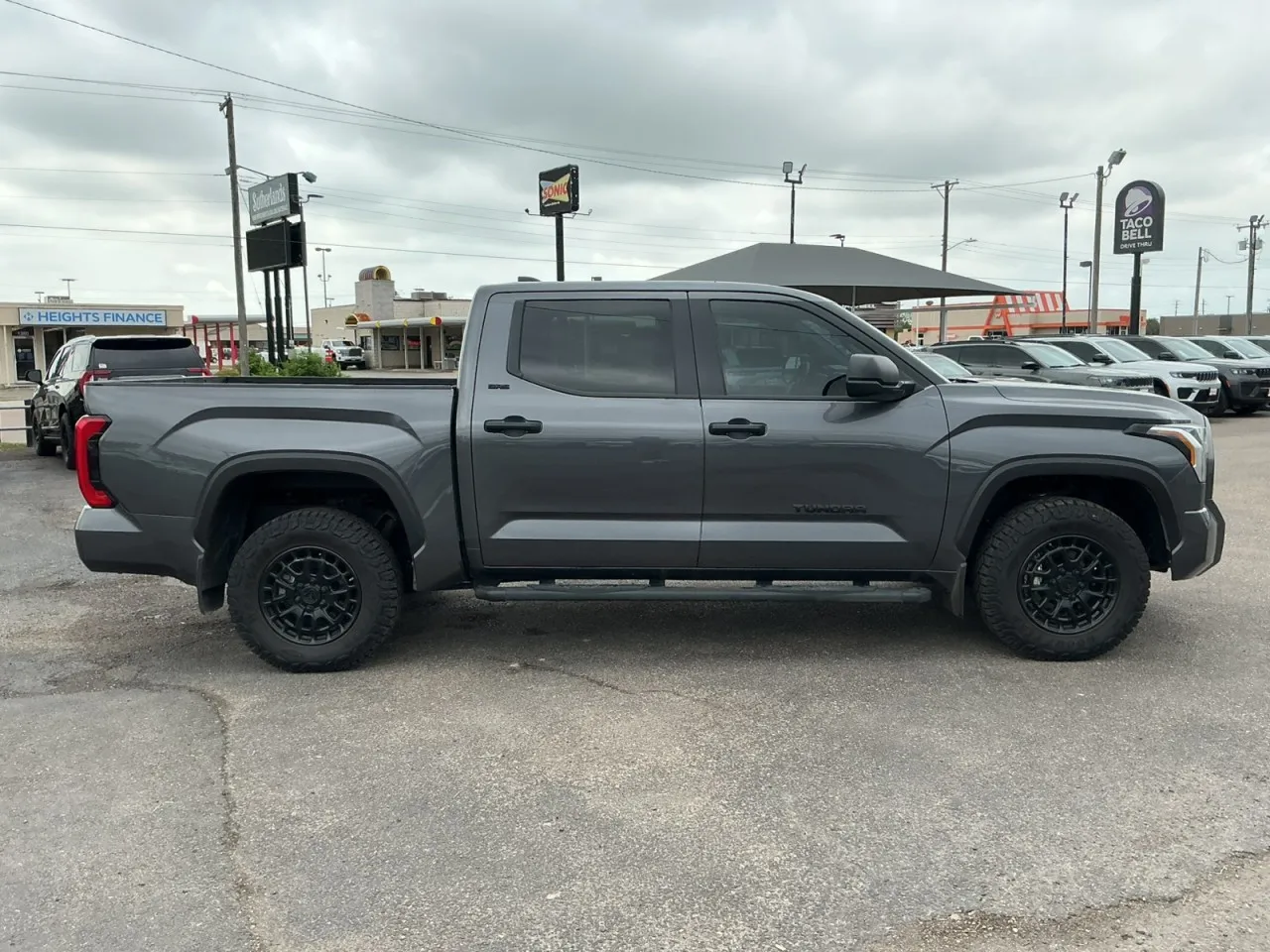 2025 Toyota Tundra 4WD SR