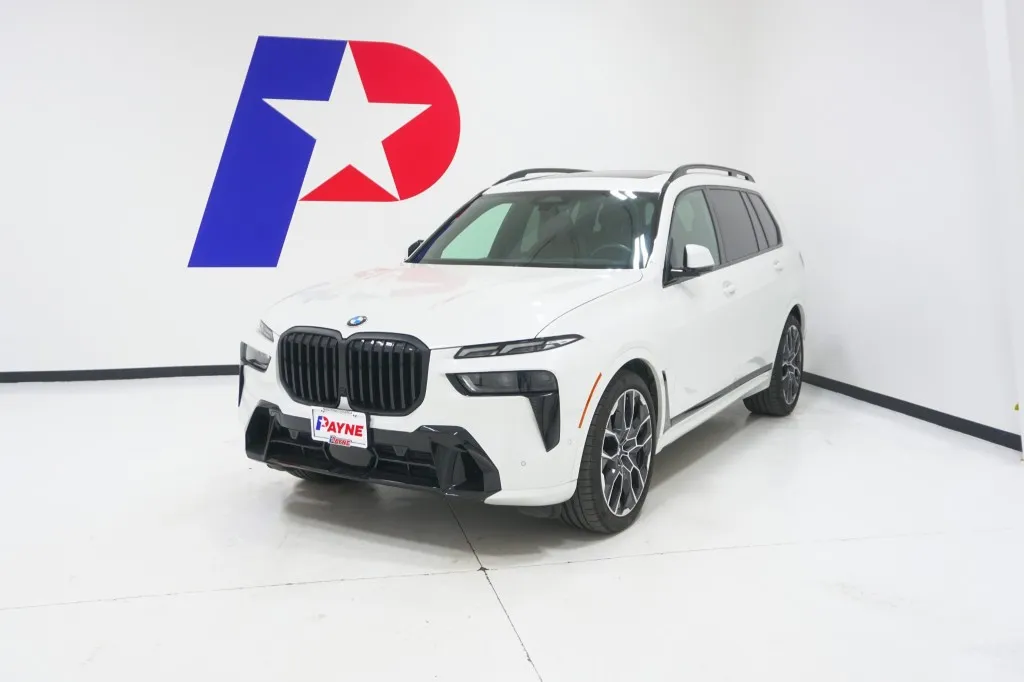 2024 BMW X7 xDrive40i