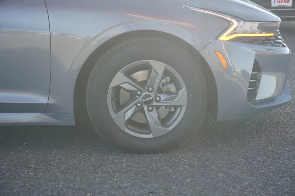 2023 KIA K5 LXS