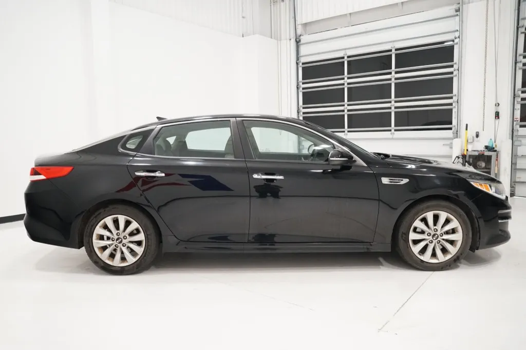 2018 KIA Optima S