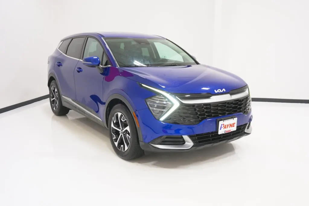 2024 KIA Sportage EX