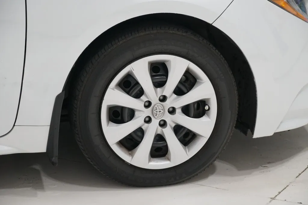 2025 Toyota Corolla LE 2025 Toyota Corolla LE