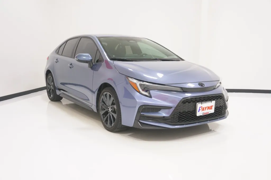 2023 Toyota Corolla SE