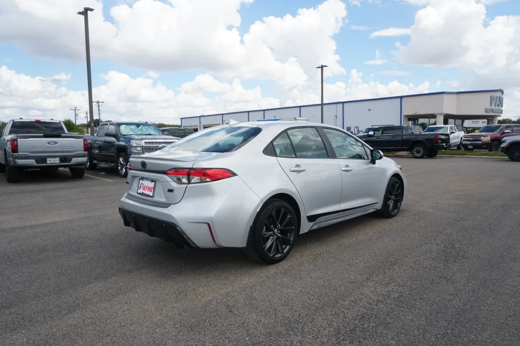 2025 Toyota Corolla SE