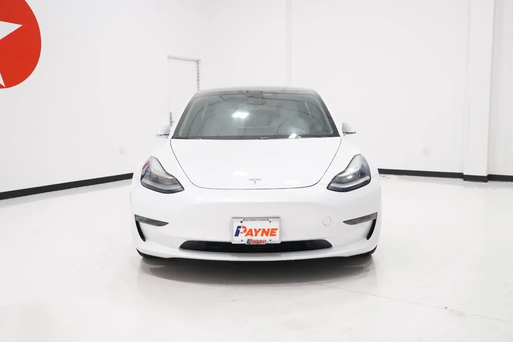 2020 Tesla Model 3 Performance