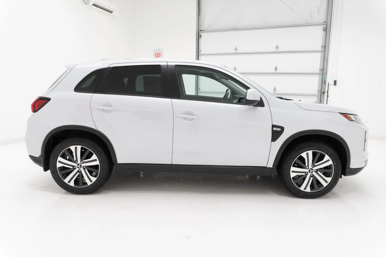 2027 Mitsubishi Outlander Sport S
