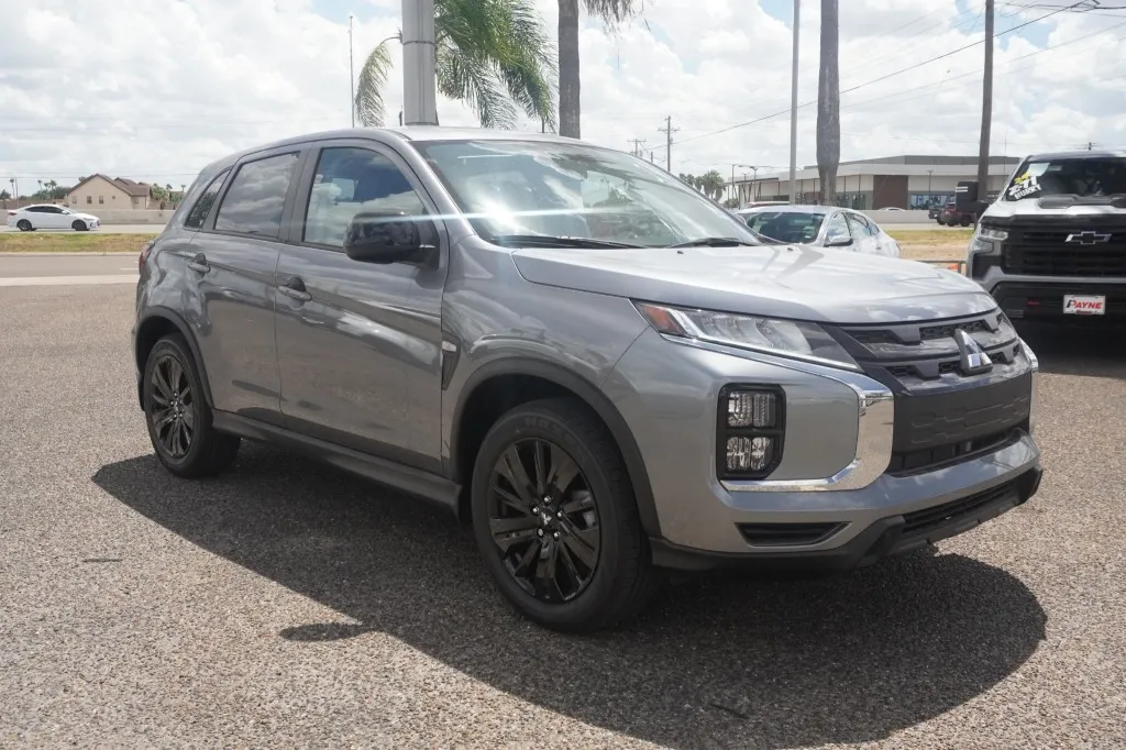 2027 Mitsubishi Outlander Sport S