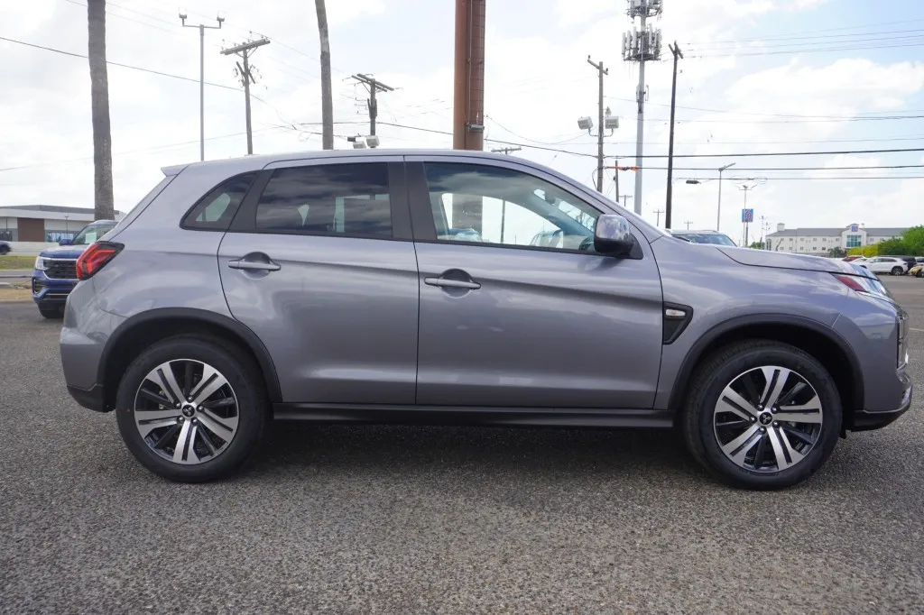 2026 Mitsubishi Outlander Sport S